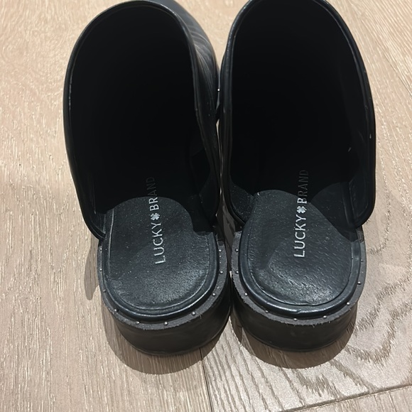 Lucky Brand Shoes - Picture 4 of 7